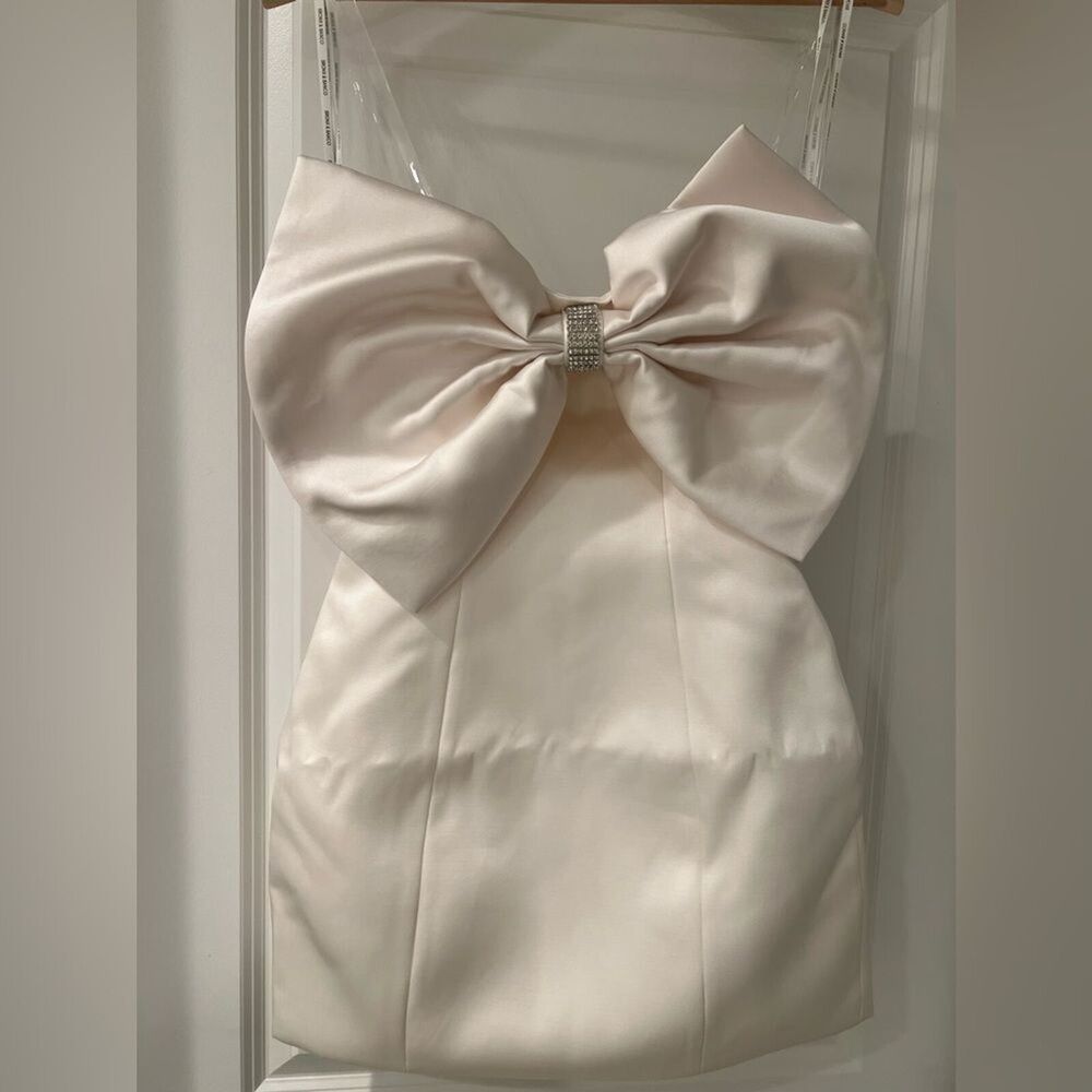 NWOT Bronx and Banco Evie Bow Satin Minidress Elegant white Mini Dress - Picture 15 of 15